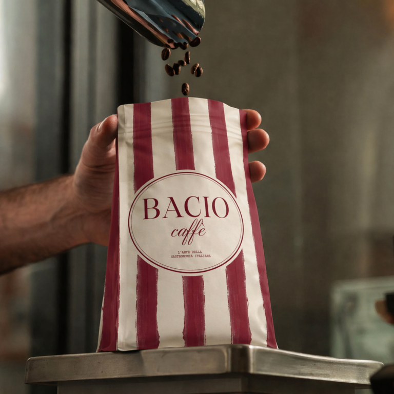 Café solidaire Women in Coffee par Caffè Vergnano distribué par Bacio.